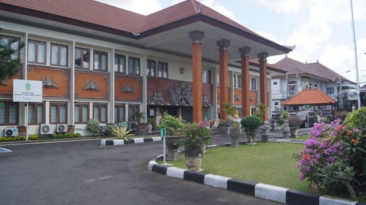 CONTOH GUGATAN PERCERAIAN